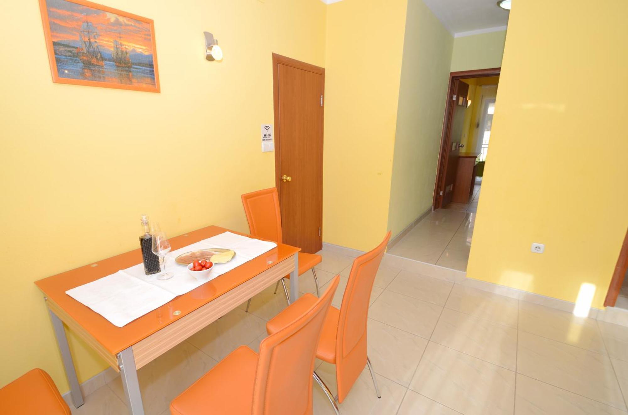 Apartments Dinko Zifra Tivat Oda fotoğraf