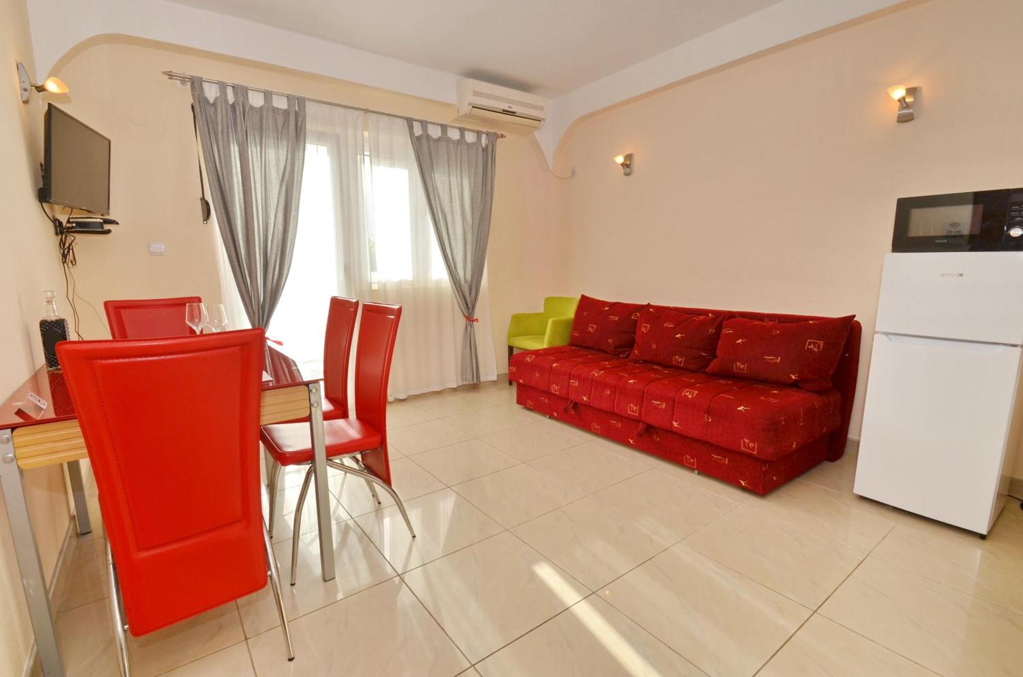 Apartments Dinko Zifra Tivat Oda fotoğraf