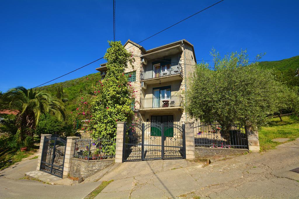 Apartments Dinko Zifra Tivat Dış mekan fotoğraf